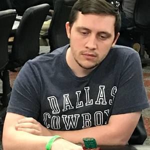 Meet your Posher, Dustin